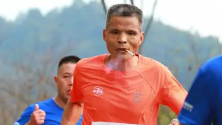 Chinezul de 52 de ani care participa la maratoane și fuma încontinuu a fost suspendat 2 ani