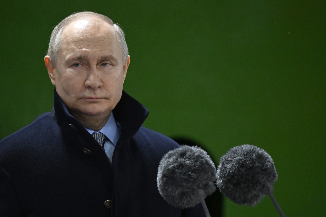 Putin acuză Ucraina că a doborât avionul rusesc IL-76: „Este evident că au făcut-o, probabil dintr-o eroare”
