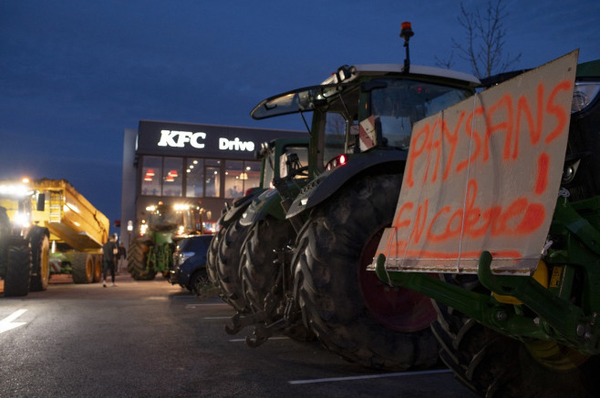 protest-fermieri-paris-profimedia6