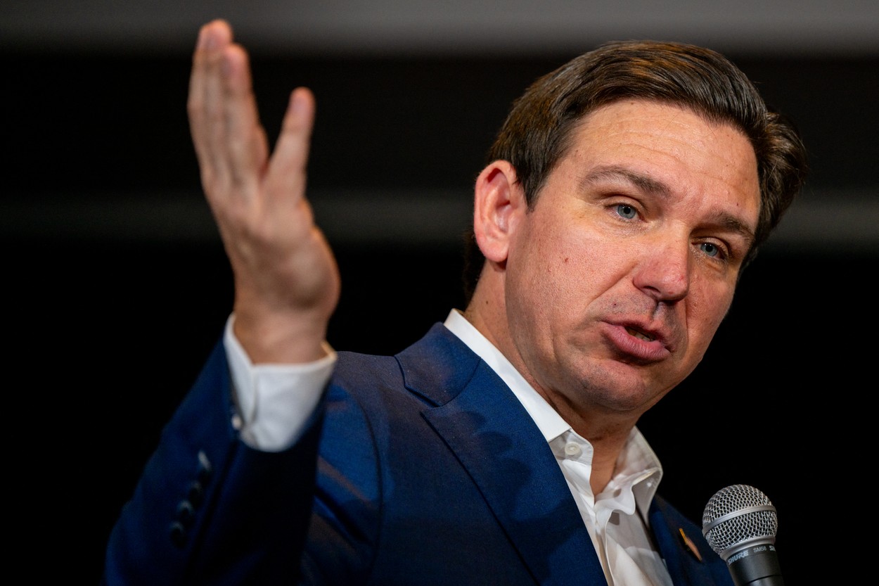 Ron DeSantis se retrage din cursa pentru alegerile prezidențiale și anunță că îl susține pe Trump