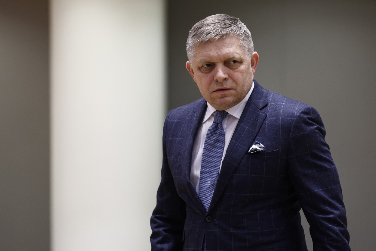 Premierul Slovaciei spune că Ucraina e sub controlul total al SUA: „Nu este o ţară independentă şi suverană”