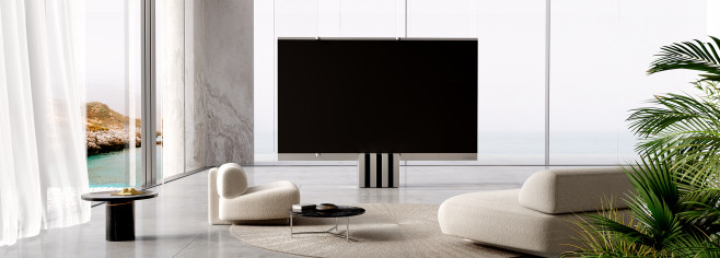 $400k Foldable 165-inch TV Is a World’s First