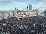 peste un milion de oameni au protestat in germania