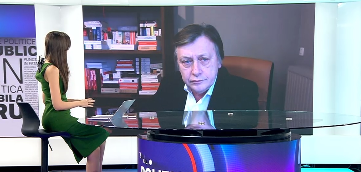 Crin Antonescu, despre Șoșoacă și Simion: Îi fac un serviciu lui Putin. Nu mă îngrijorează, mă indispun
