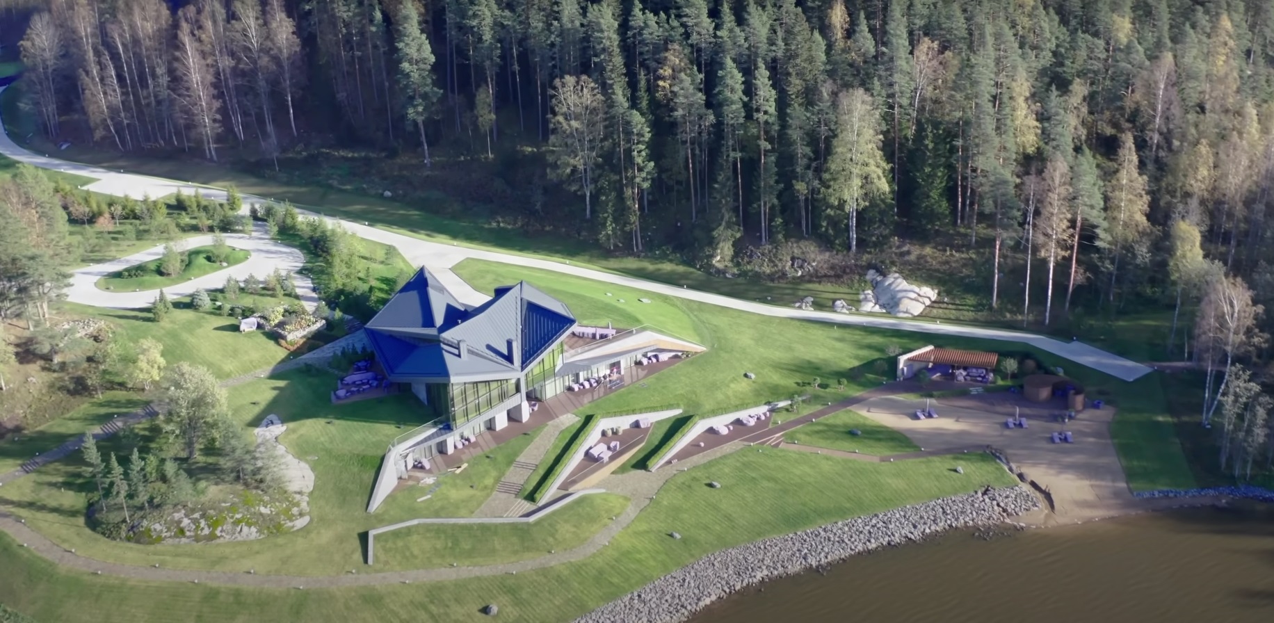 Ce ascunde vila secretă a lui Putin de lângă Finlanda: bideuri de lux, sisteme antiaeriene și o cascadă „furată” dintr-un parc național