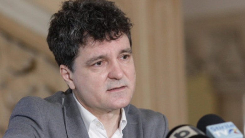 Primăria Capitalei majorează limitele cheltuielilor de protocol. Valoarea maximă pentru mese oficiale şi cocktail-uri se dublează