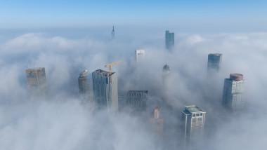 zgarie-nori din india in ceata