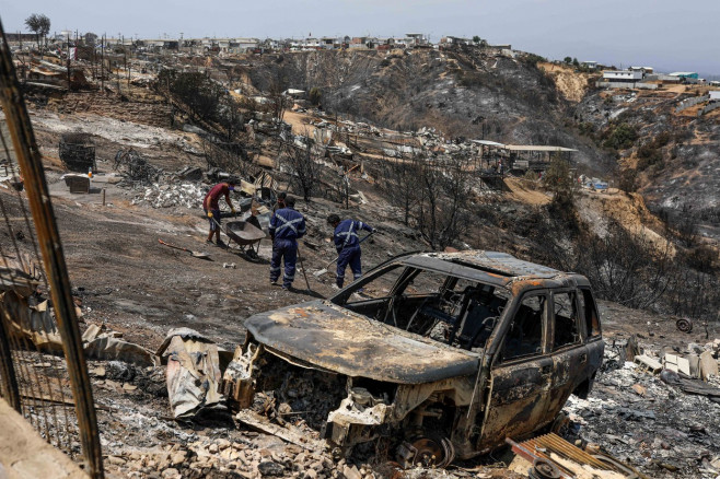 Forest fires affect central-southern Chile