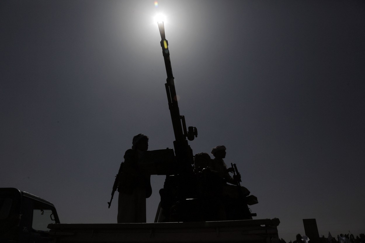Rebelii Houthi amenință Italia că va deveni o țintă dacă va lua parte la atacurile împotriva Yemenului