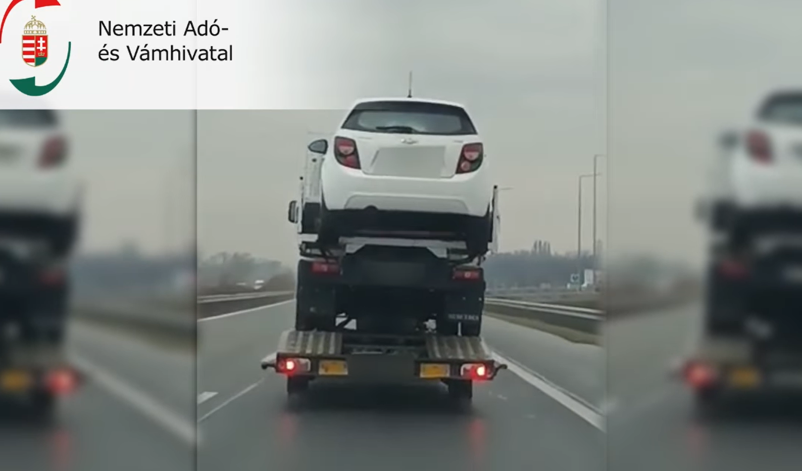 "Piramida groazei" din România, pe o autostradă din Ungaria. Șoferul a fost amendat cu aproape 1.700 de euro