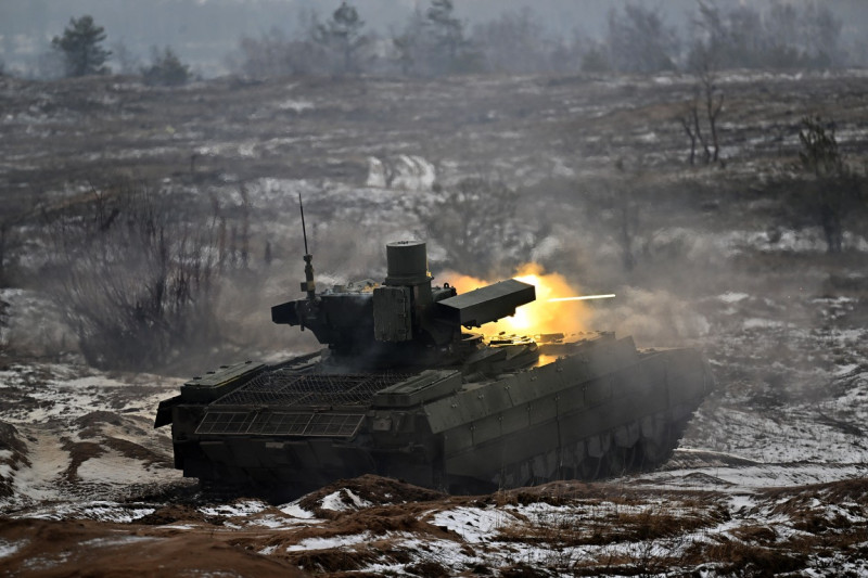 Russia Ukraine Military Operation Tank Support Fighting Vehicle