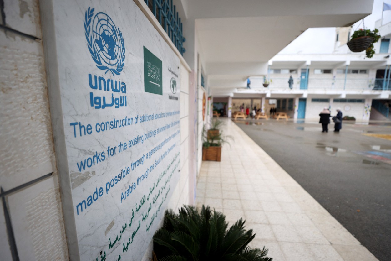 Spania va trimite UNRWA 3,5 milioane de euro în plus, după ce principalii donatori au suspendat ajutorul: „Situația e disperată”