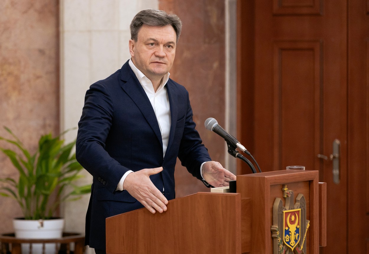 Premierul Dorin Recean, după vizita bașcanei din Găgăuzia în Rusia: „Cei care subminează statul să fie aduși în fața justiției”