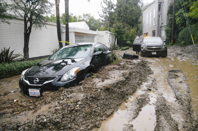 Storm with rain impacting California adversely affects daily life