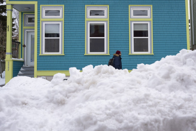 Nova Scotia Digging Out After Historic Snowfall - Canada
