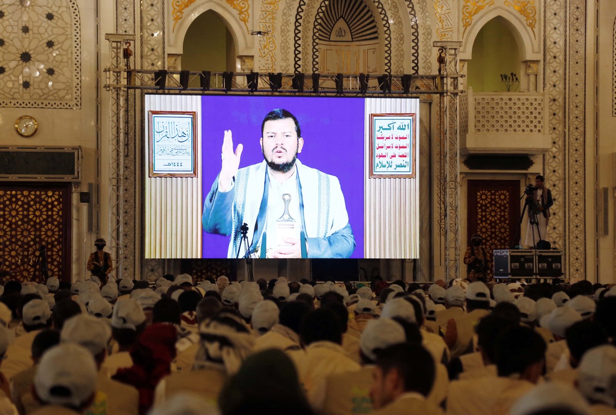 Șeful rebelilor Houthi spune că va „escalada și mai mult” atacurile din Marea Roșie după represaliile americane