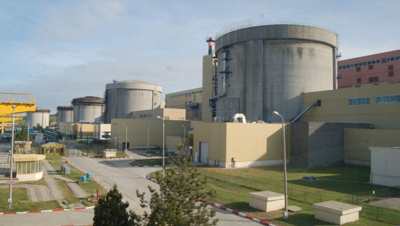 Fum în camera unei turbine la centrala nucleară de la Cernavodă. Au fost solicitați pompierii