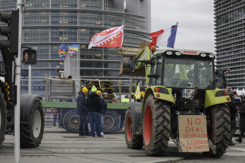 INQUAM_PROTEST_FERMIERI_PE_STRASBOURG_14_INQUAM_Photos_Octav_Ganea