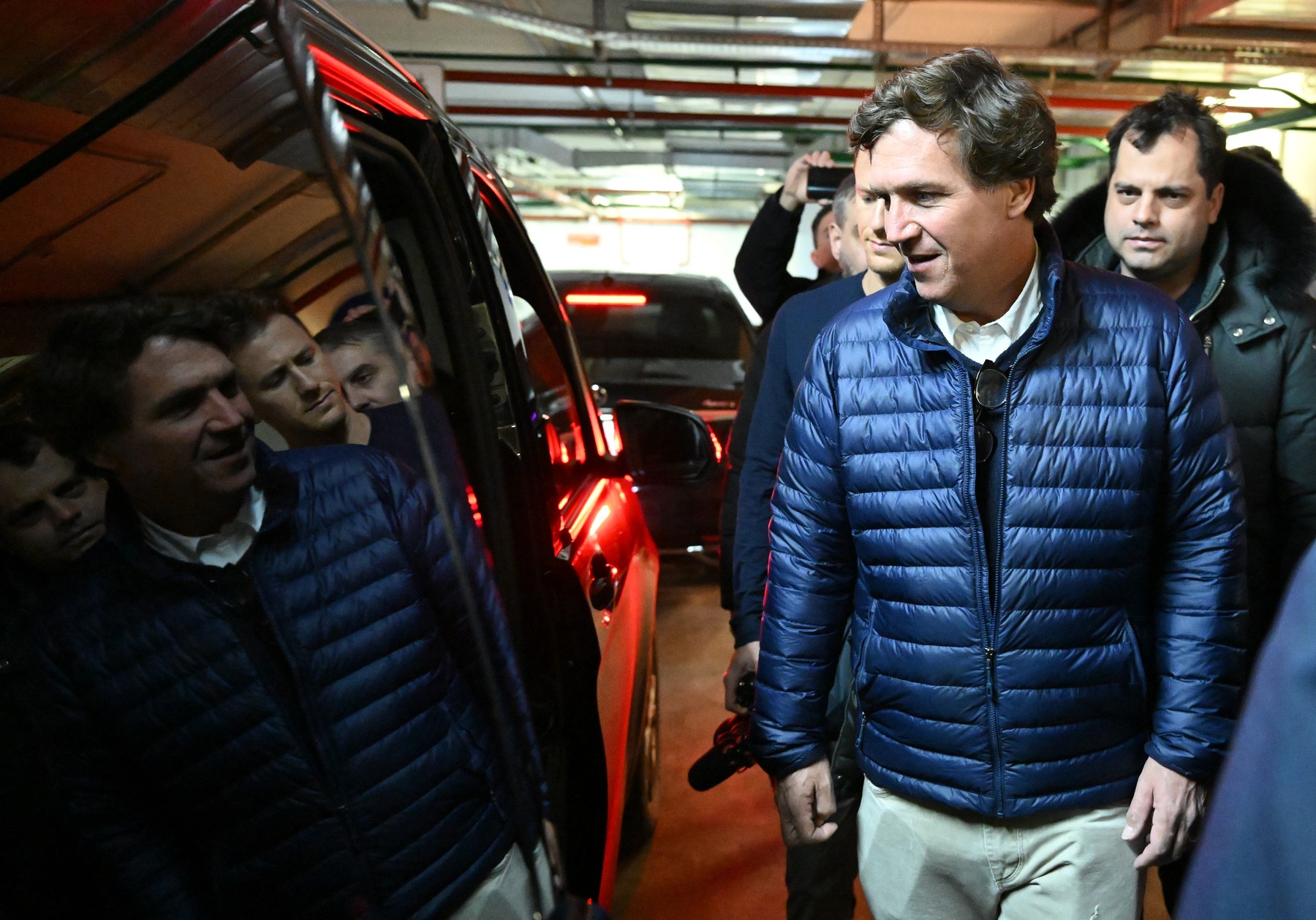 Interviul controversatului Tucker Carlson cu Vladimir Putin stârnește furie în presa din SUA și Europa