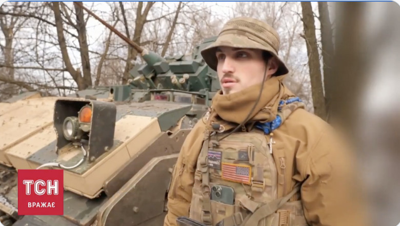 tanchist ucrainean in uniforma
