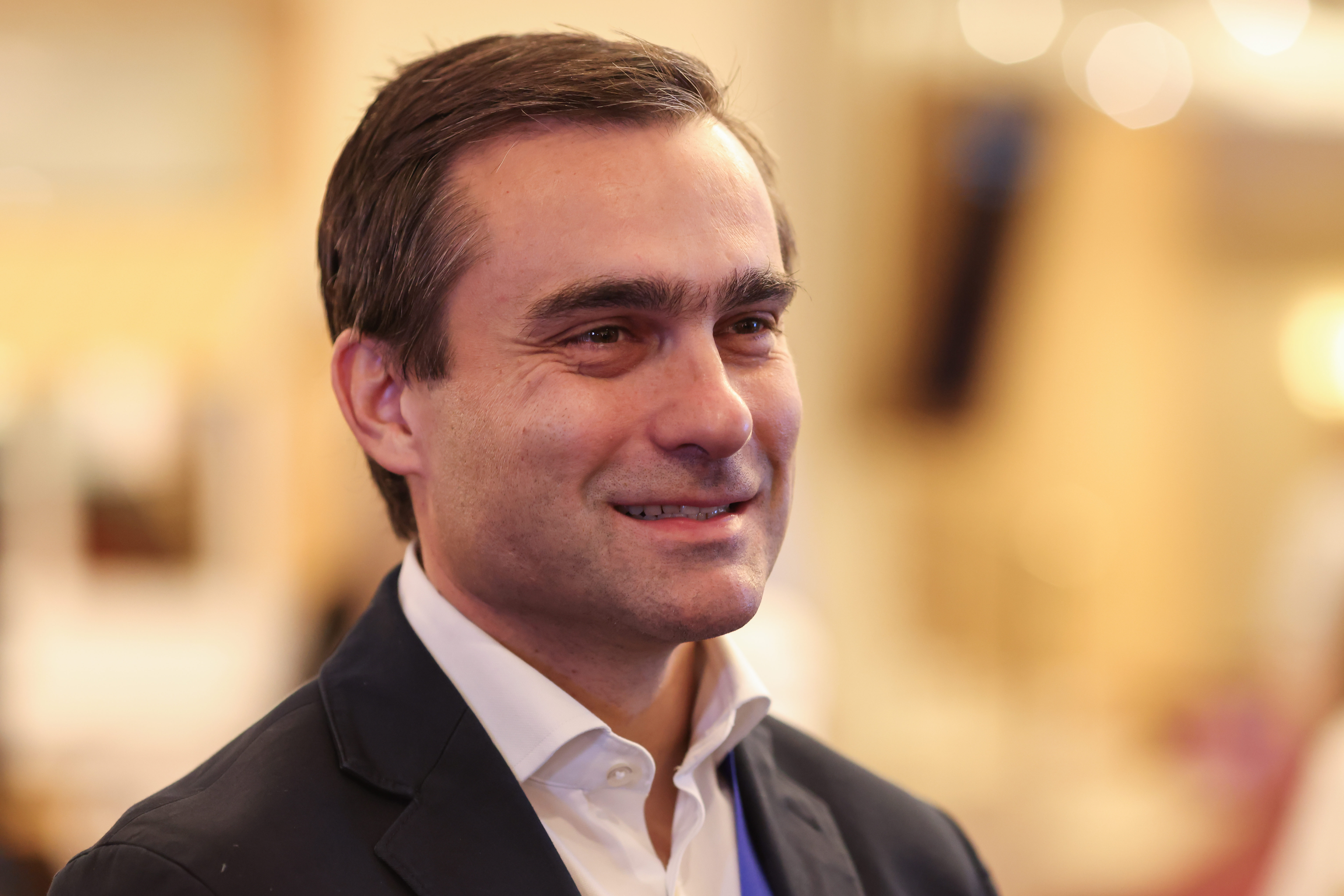 Allen Coliban, primarul Brașovului: "Candidez. N-am nicio ezitare. Bucuroși le-om duce toate, de e pace, de-i război"