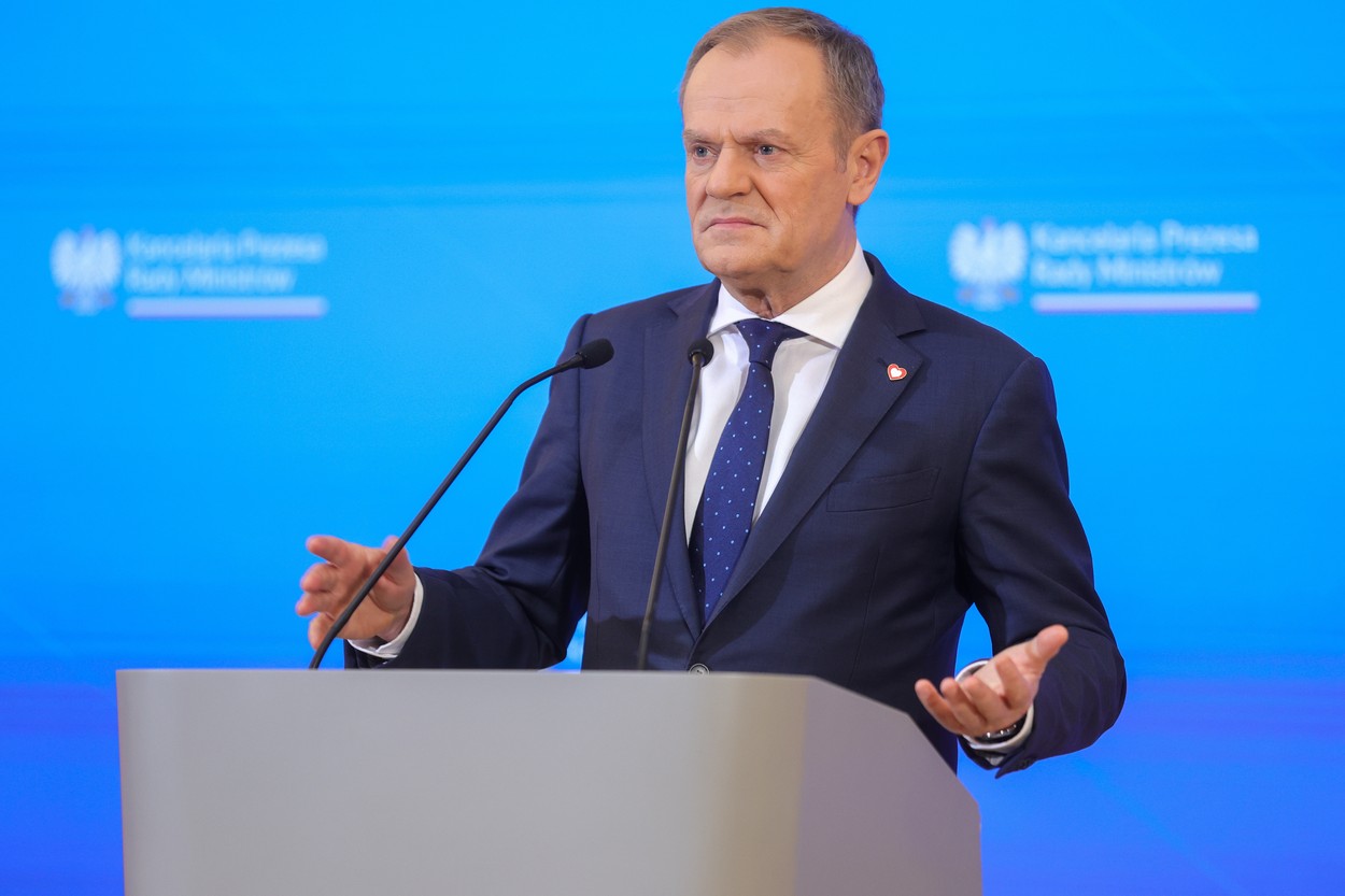 "Să vă fie rușine". Mesaj dur al lui Donald Tusk către republicanii lui Trump care au blocat iar ajutorul pentru Ucraina