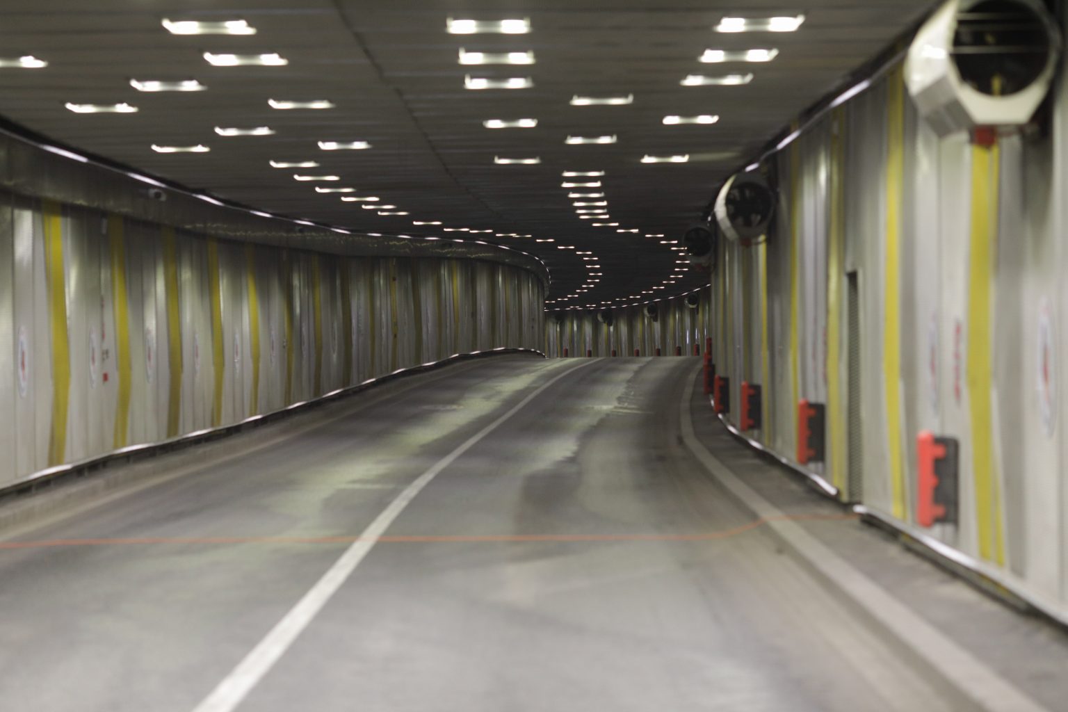 Circulația mașinilor va fi restricționată în Pasajul Unirii din București în următoarele două nopți