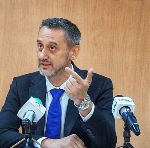 Primarul ales din Slatina acuză un actual viceprimar că a chemat o companie municipală acasă, să-i facă curățenie