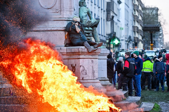 violente-fermieri-bruxelles-profimedia15