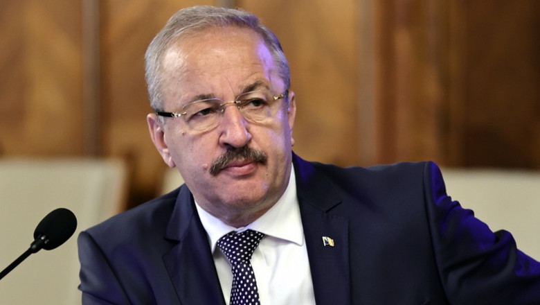 Vasile Dîncu va fi propus pentru un loc eligibil la europarlamentare de filiala PSD Timiș, condusă de Alfred Simonis
