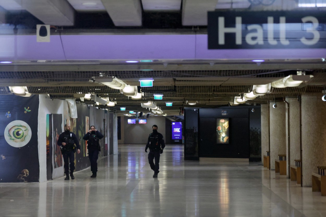 Atac cu cuțitul la Gare de Lyon din Paris. Trei persoane au fost rănite