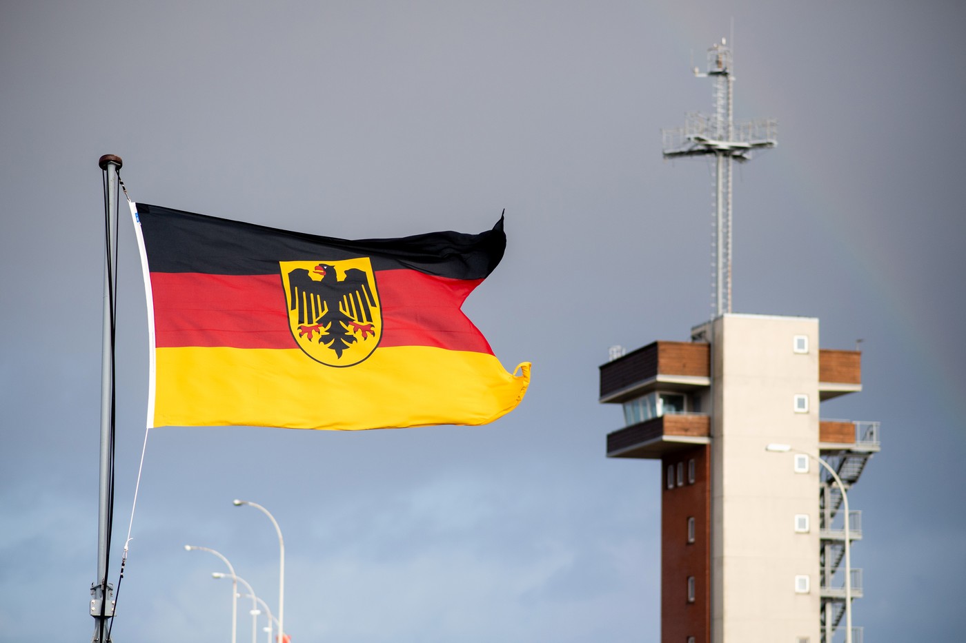 Pentru prima dată în 30 de ani, Germania își mărește cheltuielile pentru apărare la cel puțin 2% din PIB