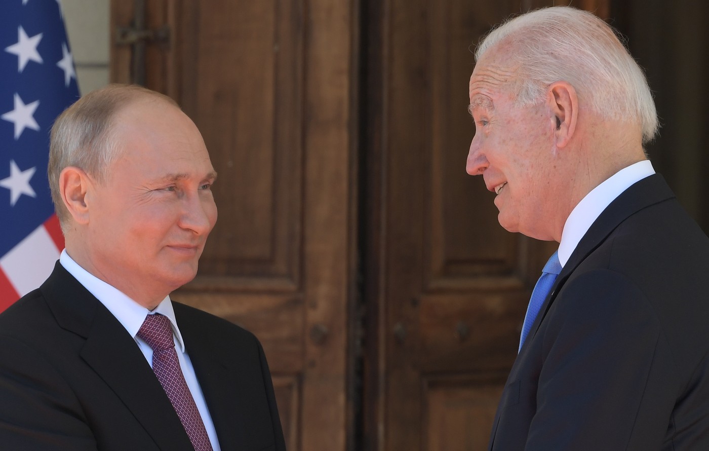 Putin spune că Joe Biden este mai „previzibil” pentru Moscova decât rivalul său din alegerile prezidențiale, Donald Trump