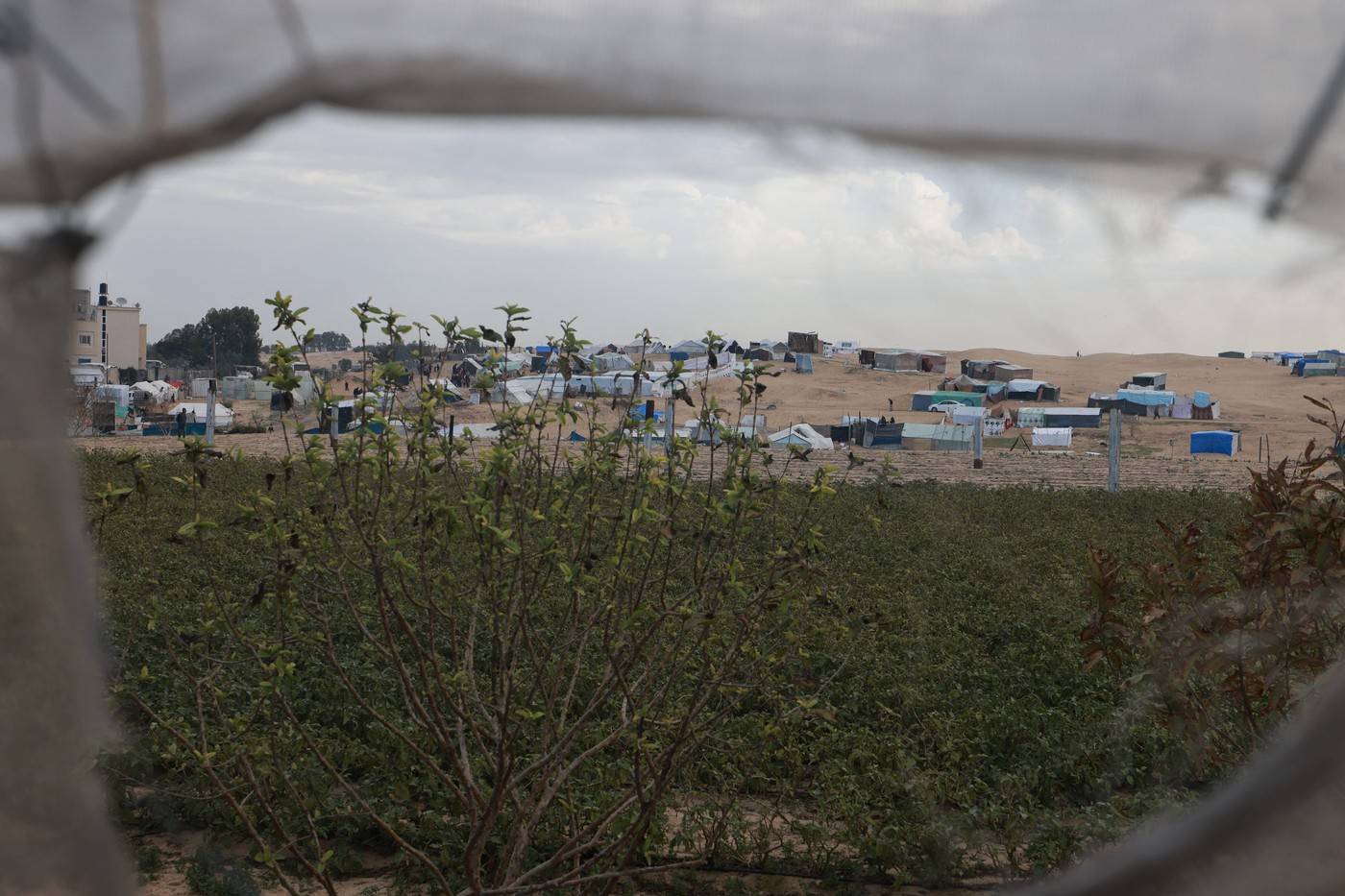 Egiptul se pregătește de exodul palestinienilor din Rafah. Ofensiva Israelului ar putea strămuta forțat sute de mii de oameni