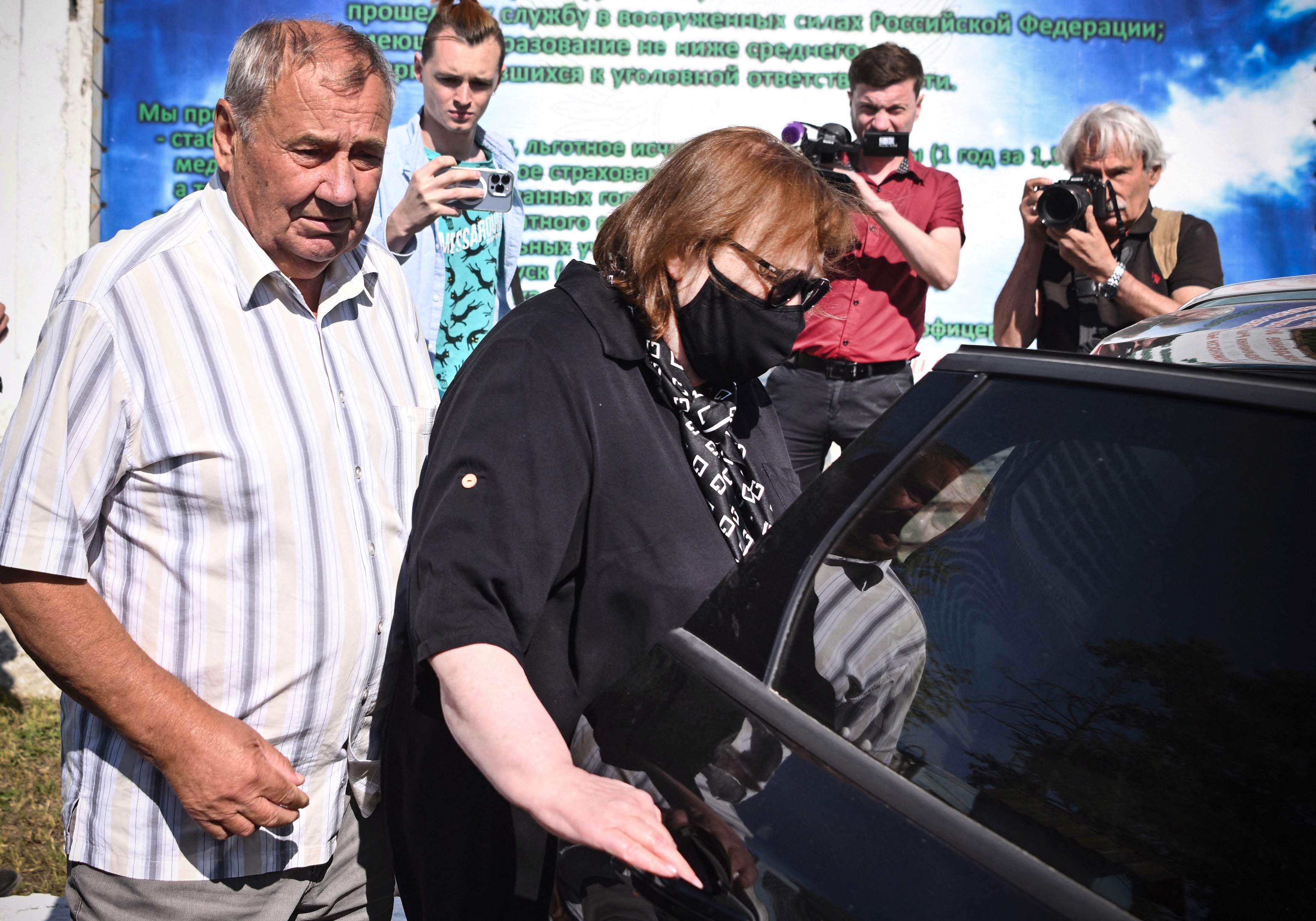 Mama lui Aleksei Navalnîi și-a văzut ultima oară fiul în urmă cu 4 zile. „Nu vreau să aud niciun fel de condoleanțe”