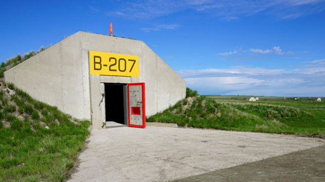 EXCLUSIVE: Doomsday community is looking for ‘average’ residents to live in 575 bunkers for ‘when all hell breaks loose’