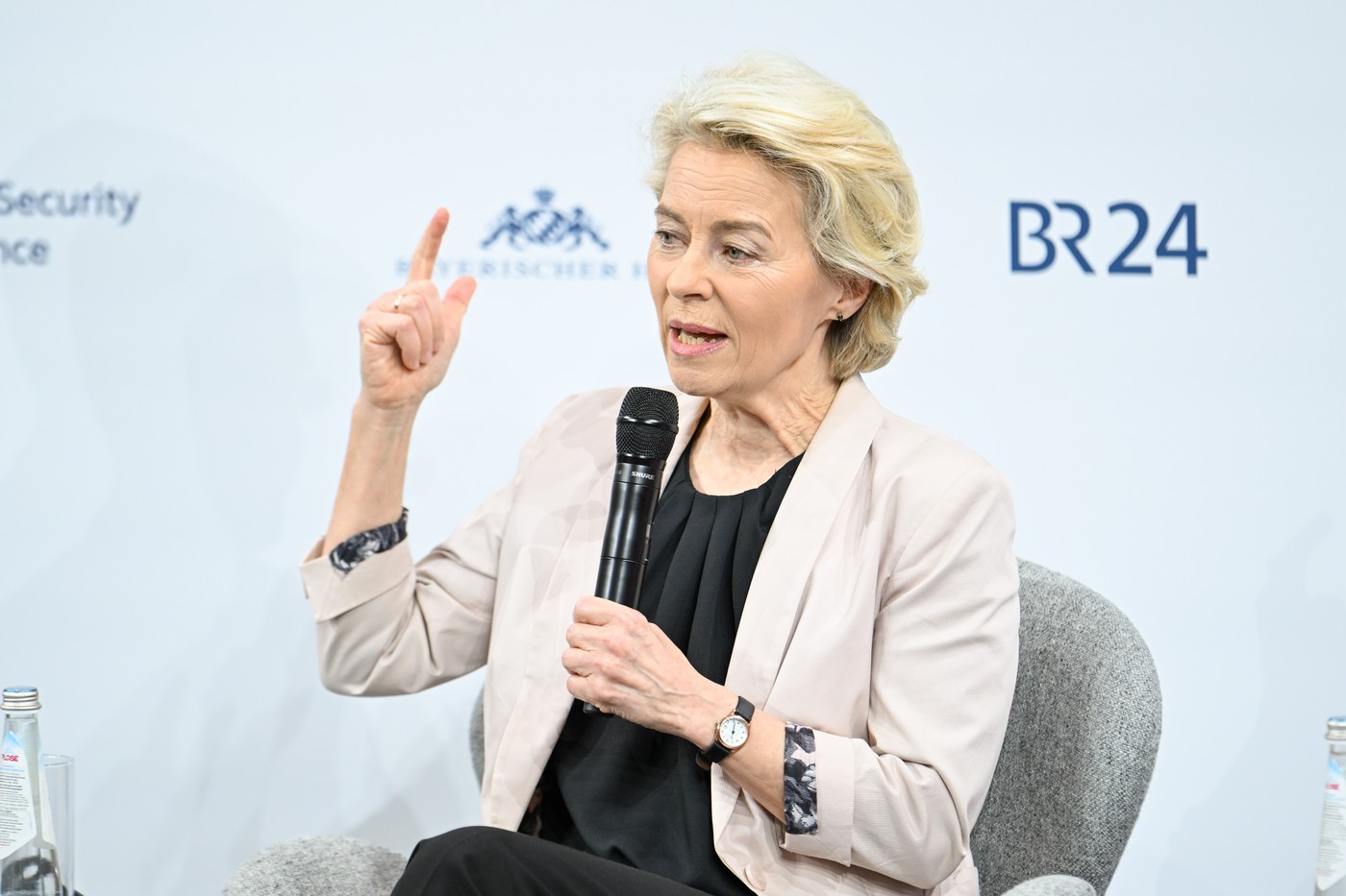 Von der Leyen: Comisia va prezenta o strategie industrială de apărare a UE și va deschide un birou de inovare în Ucraina