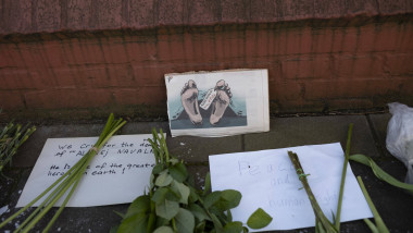 flori și mesaje depuse în memoria lui Navalnîi