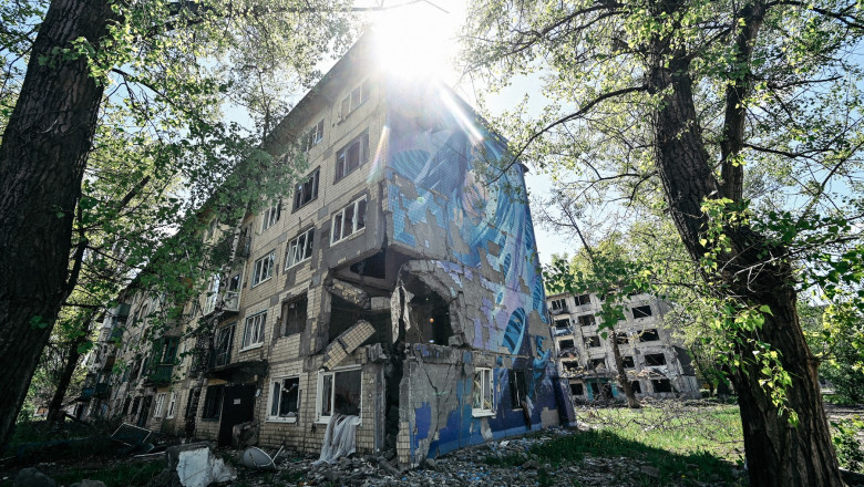 Blocuri distruse în Avdiivka