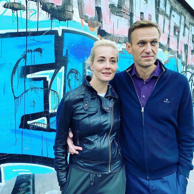 Alexei Navalny with his wife Yulia Navalnaya