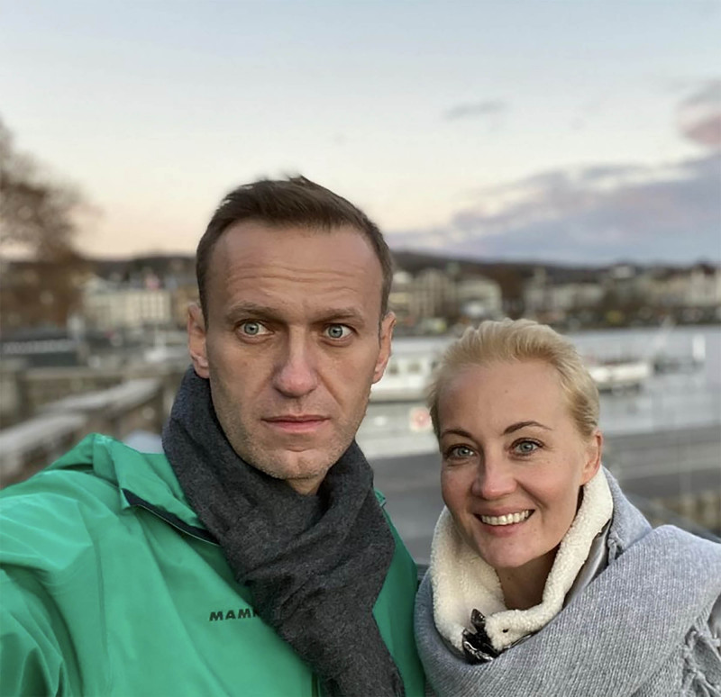 Alexei Navalny with his wife Yulia