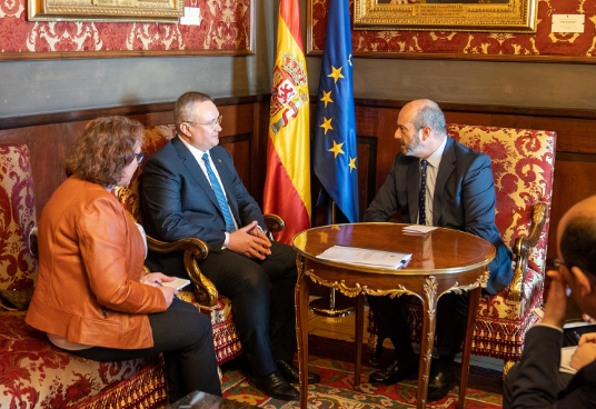 Ciucă, anunț important pentru românii din Spania: Începând din acest an pot avea dublă cetăţenie