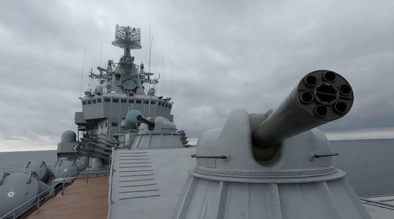 Rușii spun că au respins un atac ucrainean cu drone asupra unor nave civile de marfă în Marea Neagră