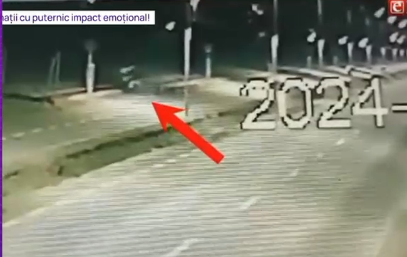 Crimă filmată de camerele de supraveghere pe un drum de lângă Oradea. O femeie și-a ucis fratele după ce l-a strangulat cu o funie