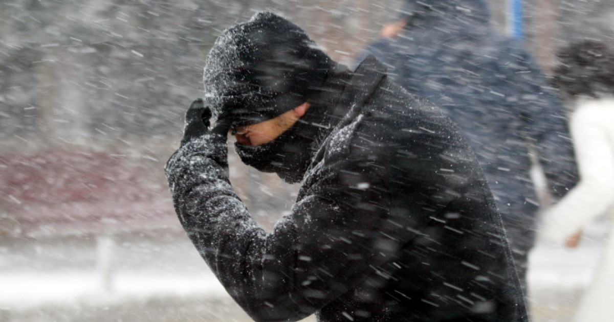 Alertă de ninsori viscolite, unde se depune strat de zăpadă. ANM anunță vreme deosebit de rece în cea mai mare parte a țării HARTĂ