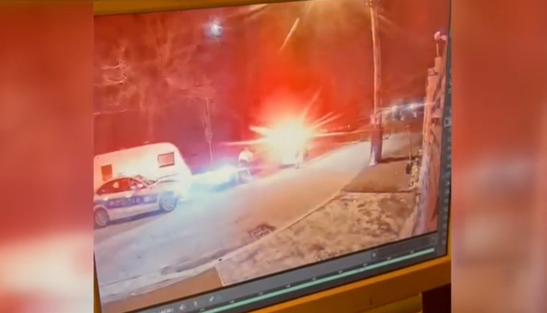 Şoferul care a lovit un poliţist cu maşina, ca să scape de urmărire, a fost arestat pentru 30 de zile