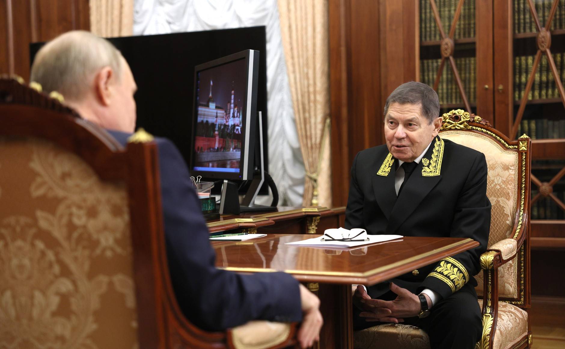 Președintele Curții Supreme a Rusiei, un apropiat al lui Putin, a murit. Acesta se afla la șefia instanței supreme din 1989