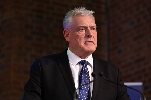 Un deputat conservator britanic a fost suspendat din partid după ce a spus că primarul Londrei este „controlat” de islamişti