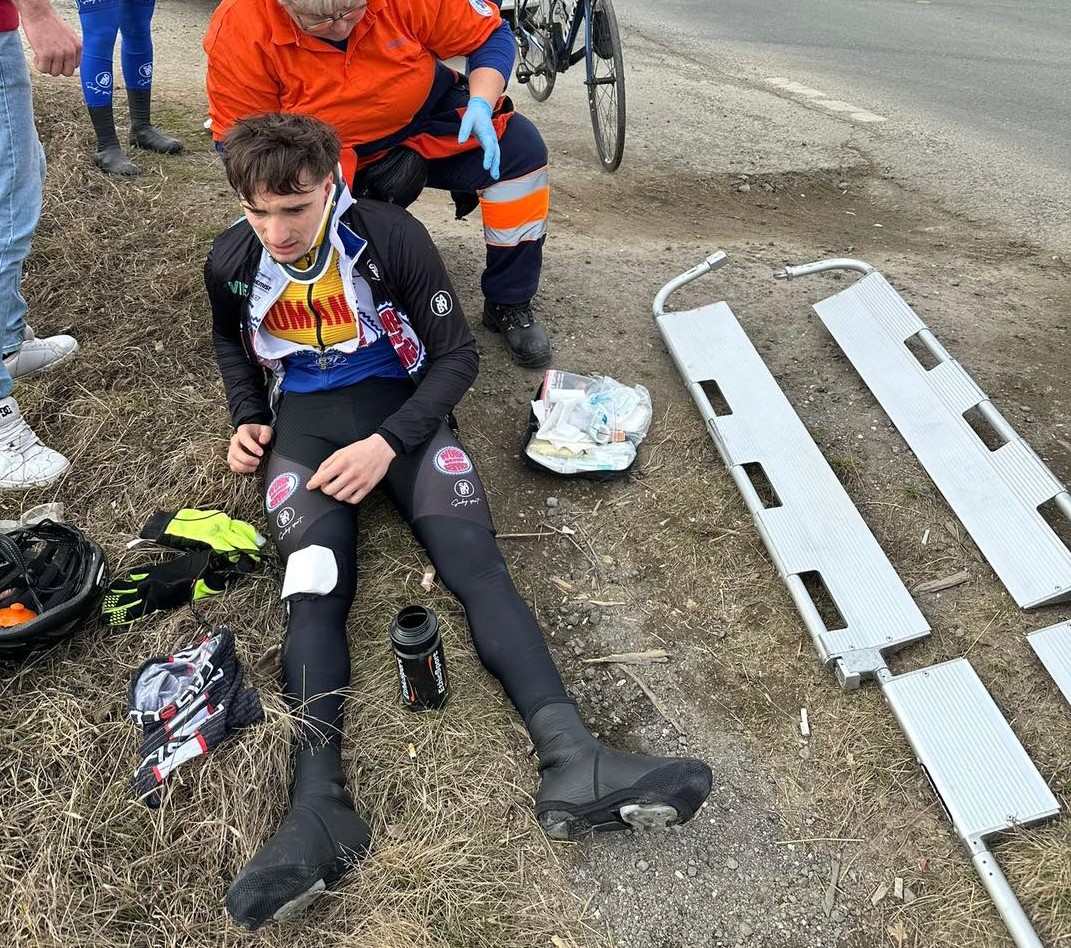 Fiul fostului ministru al Sportului Eduard Novak a fost implicat într-un accident în timp ce mergea cu bicicleta