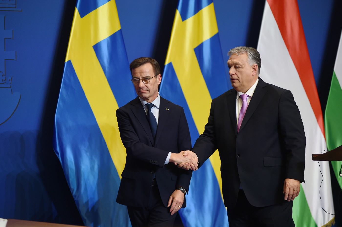 Ungaria ar urma să ratifice, luni, aderarea Suediei la NATO. Orban a primit patru avioane Gripen
